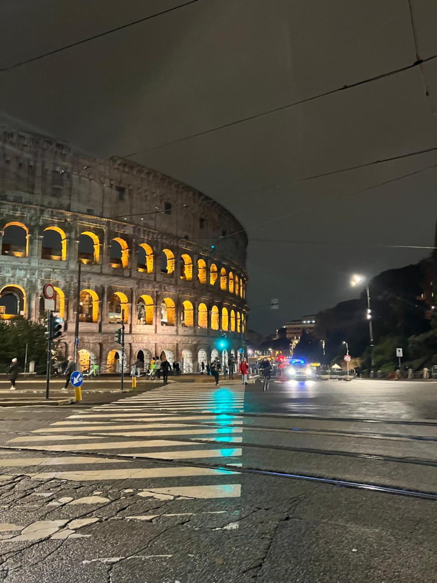 Al Colosseo Appartamento Vintage Roma Dış mekan fotoğraf